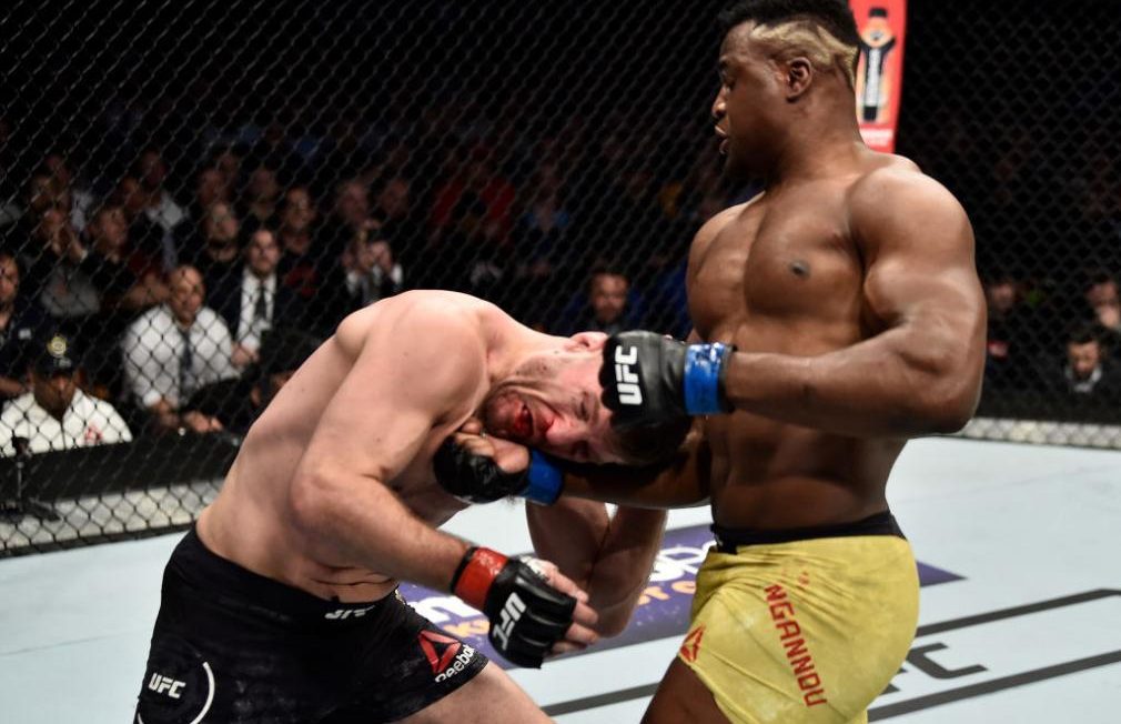 Analiza Ngannou Rozenstruik